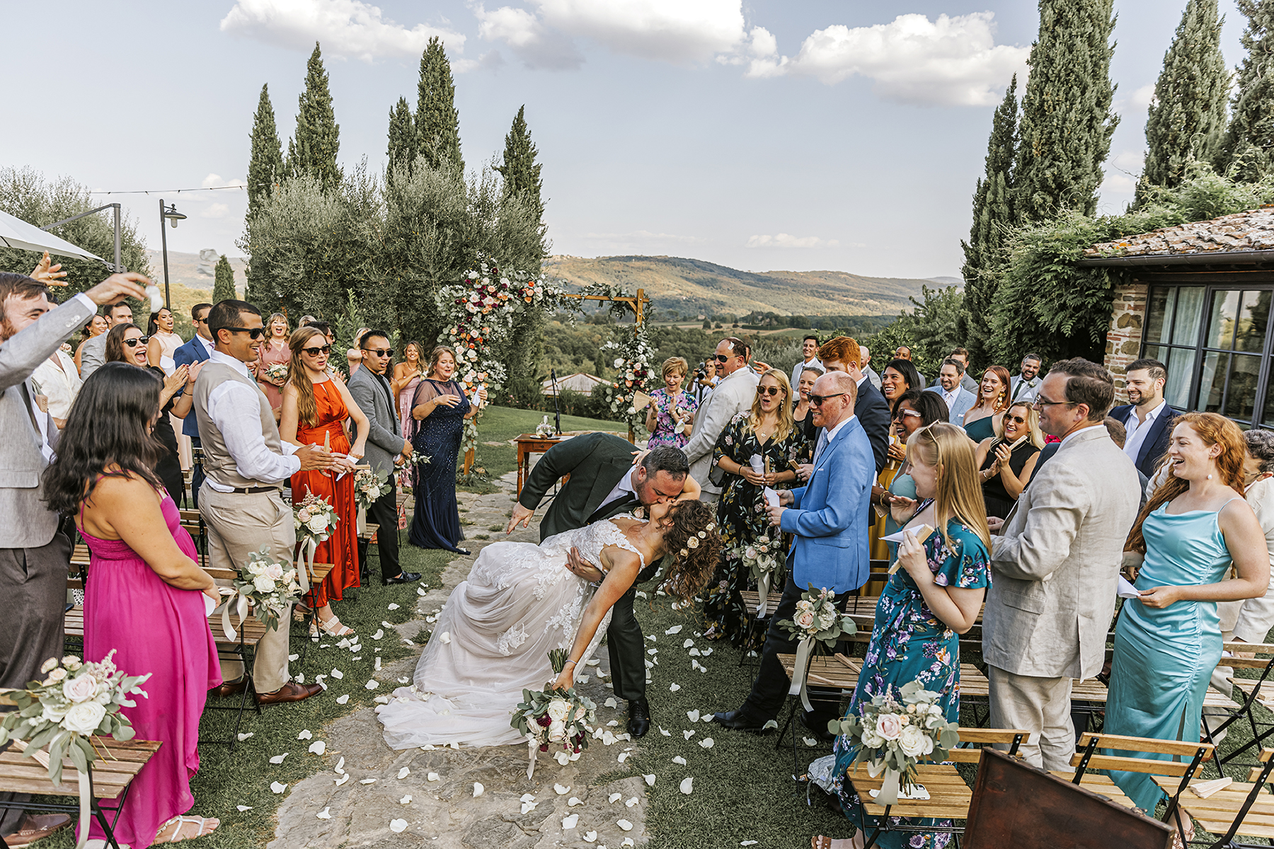 Wedding in Tuscany Casa Cornacchi , Siena. Taylor & Colin